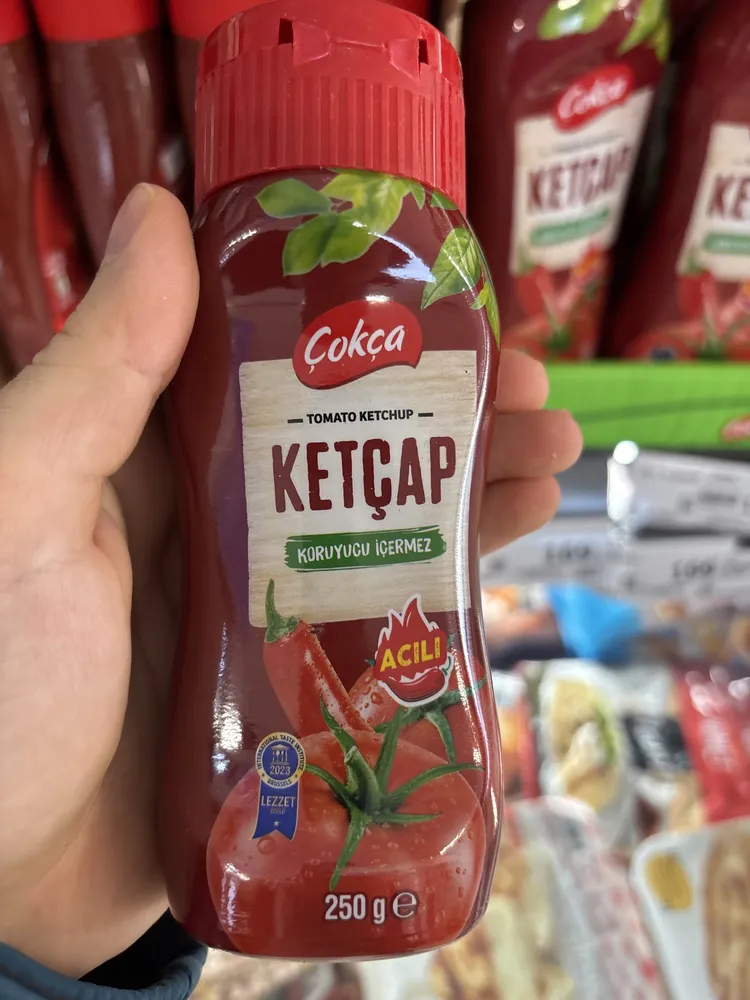 Çokça Acılı Ketçap