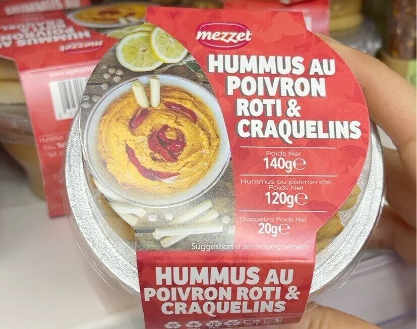 Hummus au poivron roti et craquelin