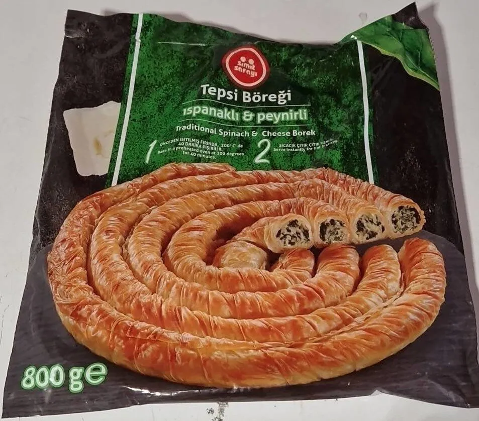 Tepsi böreği