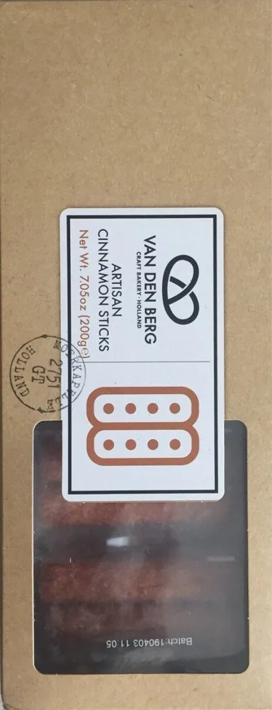 Cinnamon sticks