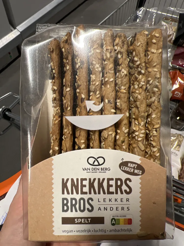 Knekkers Bros Spelt