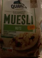 Muesli nuts