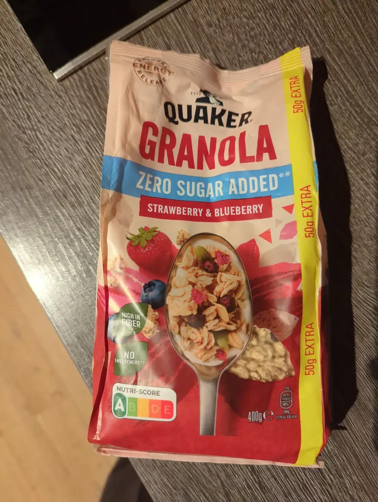 Quaker granola