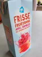 Frisse fruitdrank appel framboos met sprankelend water