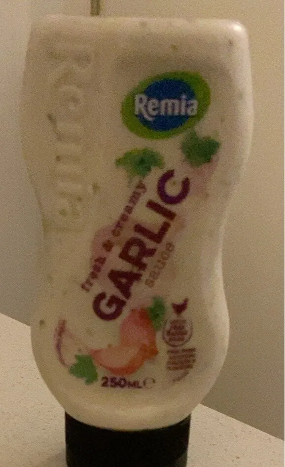 Fresh & Creamy Garlic Sauce