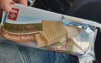 Hazelnut wafers