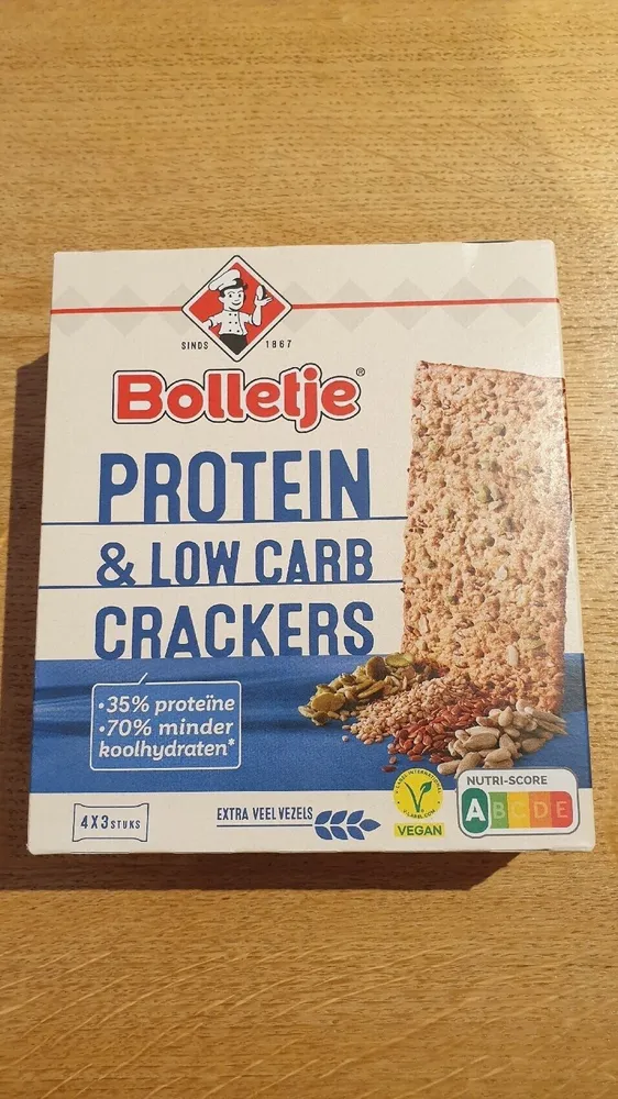 PROTEIN & low carb CRACKERS