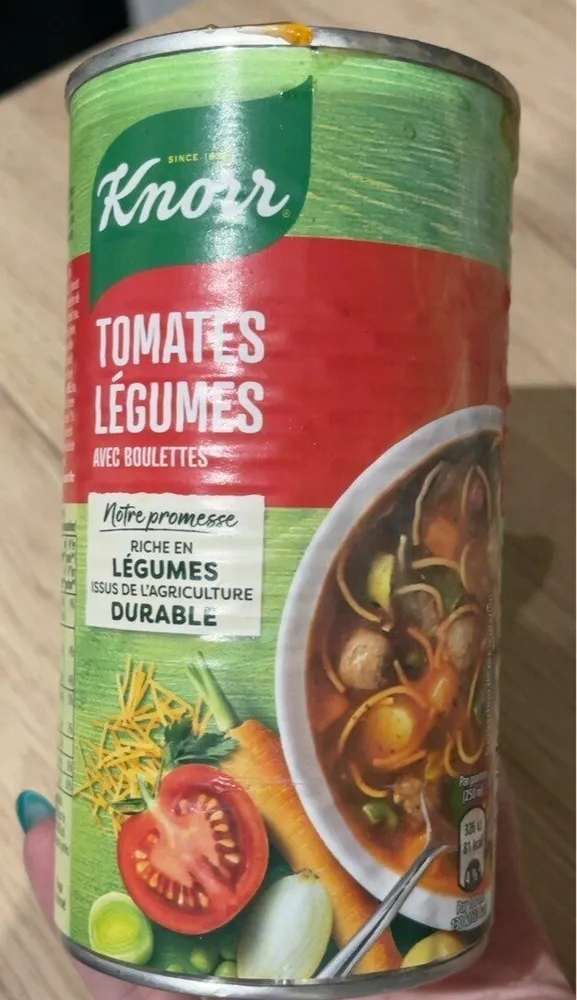 Soupe tomates legumes avec boulettes