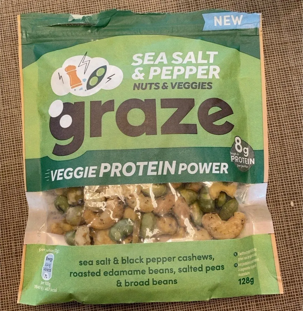 Seasalt & pepper nuts & veggies
