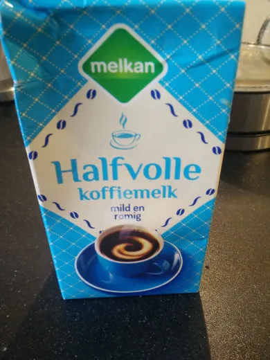 Melkan halfvolle koffiemelk