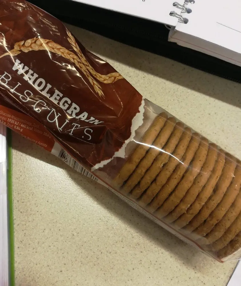 Wholegrains buiscuit