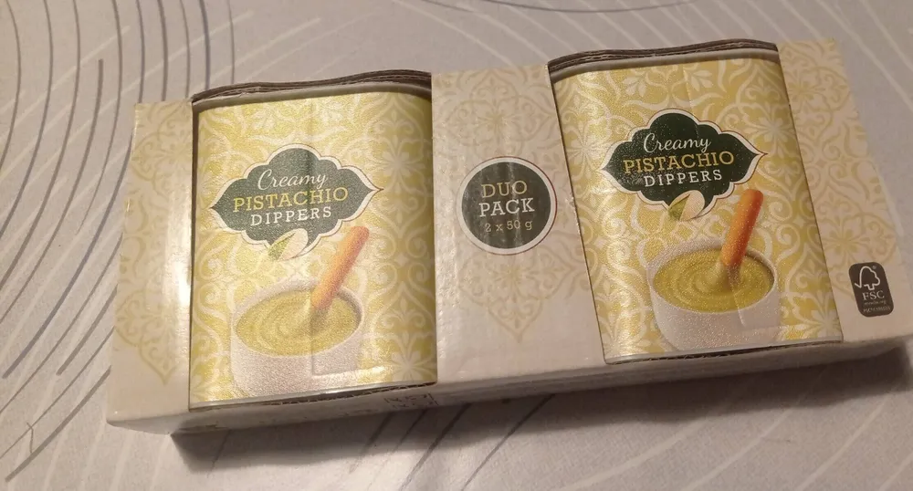 Creamy pistachio dippers