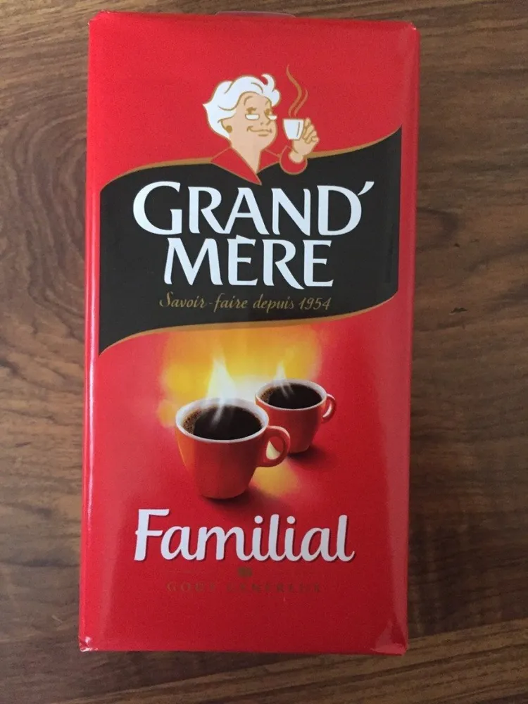 Grand mère Familial