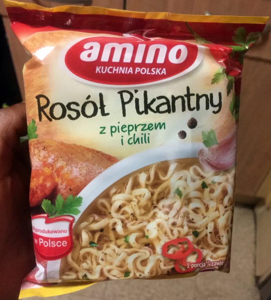 Spicy chicken noodle soup with Chilli