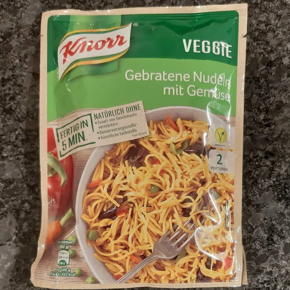 Veggie Gebratene Nudeln mit Gemüse