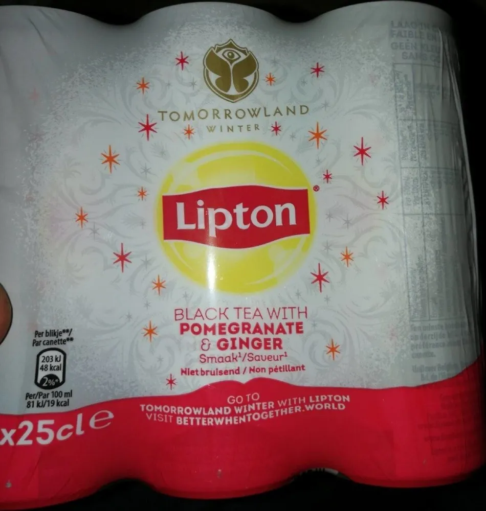 Black tea with pomegranate and ginger