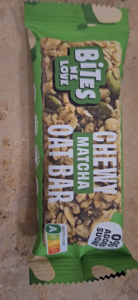 Check matcha oat bar