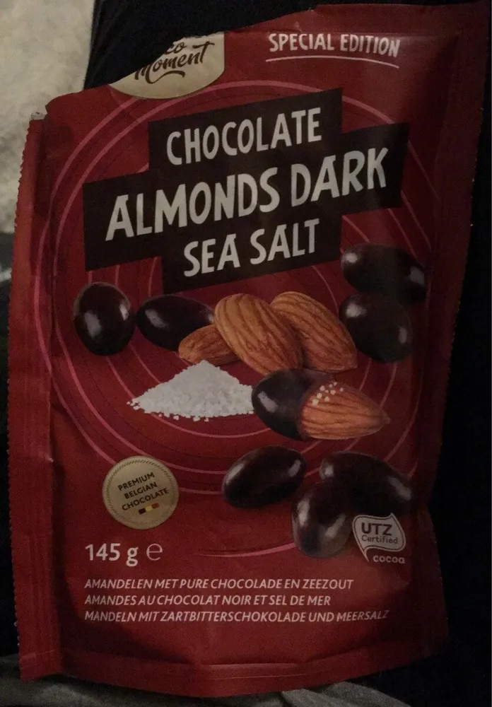 Chocolate allonds dark sea salt