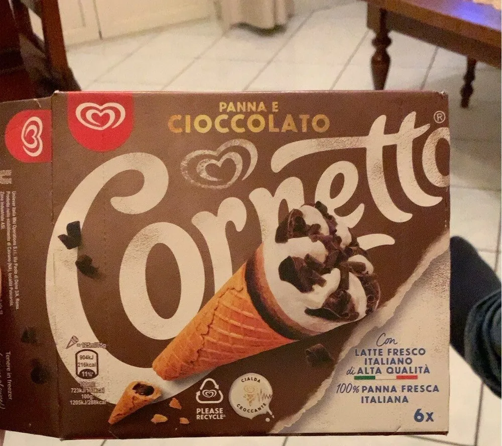 Cornetto panna e cioccolato