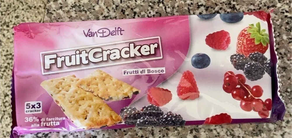 Fruitcracker