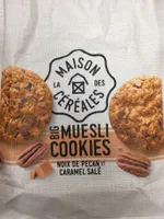 Big muesli cookies