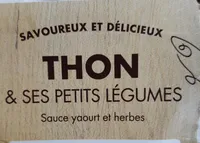 Sandwich thon et ses petits légumes sauce yaourt et herbes