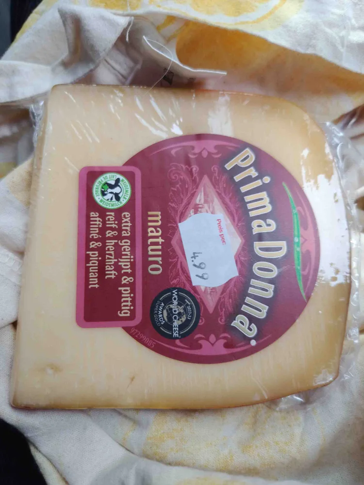 Prima Donna Maturo