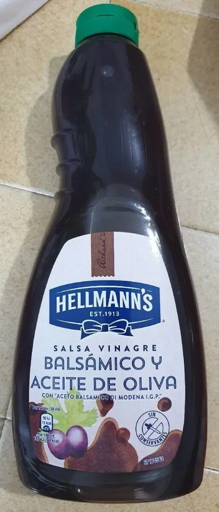 Salsa vinagre balsámico y aceite de oliva