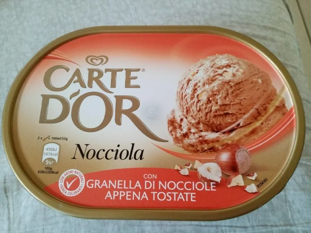 Gelato alla nocciola