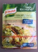 Salatkrönung Frühlingskräuter