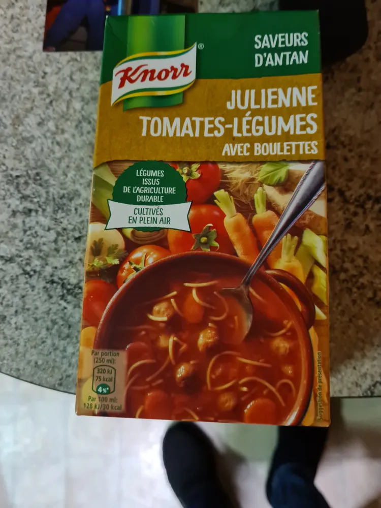 Secret de Grand-Mère - Julienne Tomates-Légumes aux Boulettes