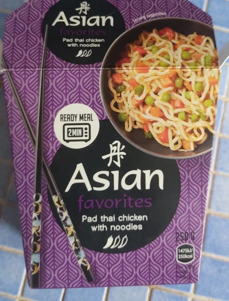 Pad Thaï chicken with noodles