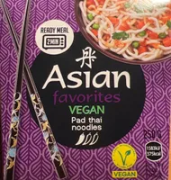 Pad thai noodles