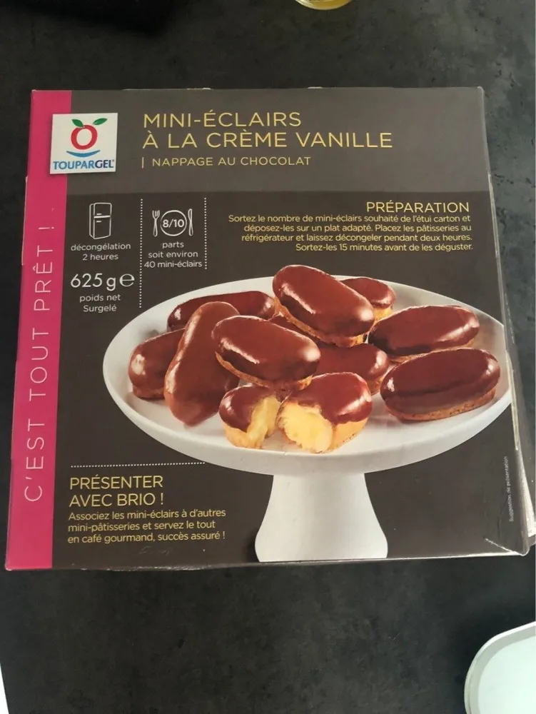 Mini eclairs a la creme vanille nappage chocolat