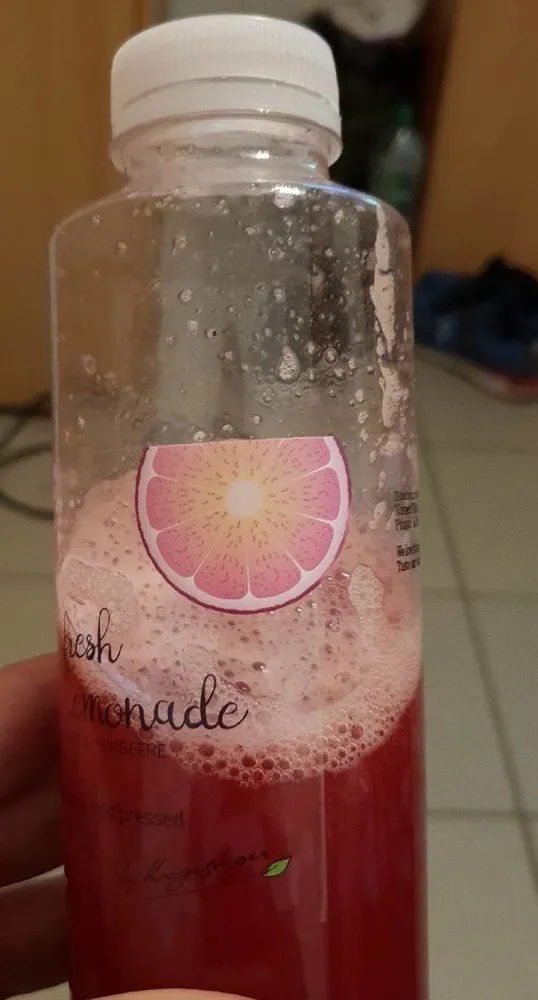 Fresh lemonade