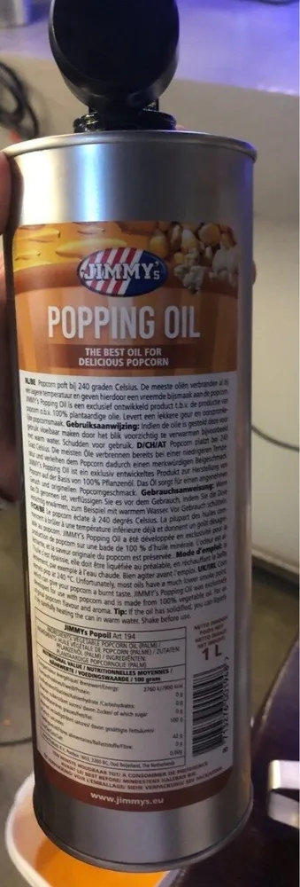 Popcorn oil
