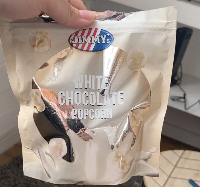 White chocolate popcorn