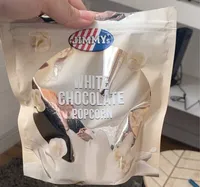 White chocolate popcorn