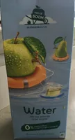 Water met een scheutje appel en peer