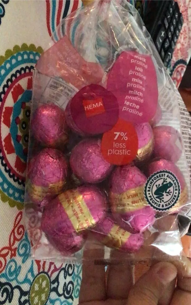 Filled chocolate easter egg
