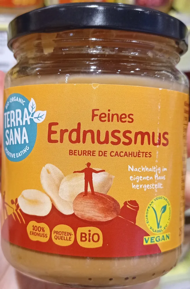 Feines Erdnussmus