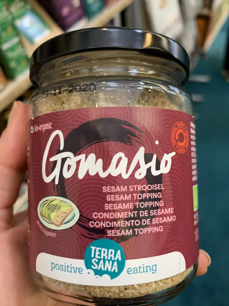 Gomasio strooisel geroosterd sesamzaad