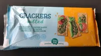 Crackers salted