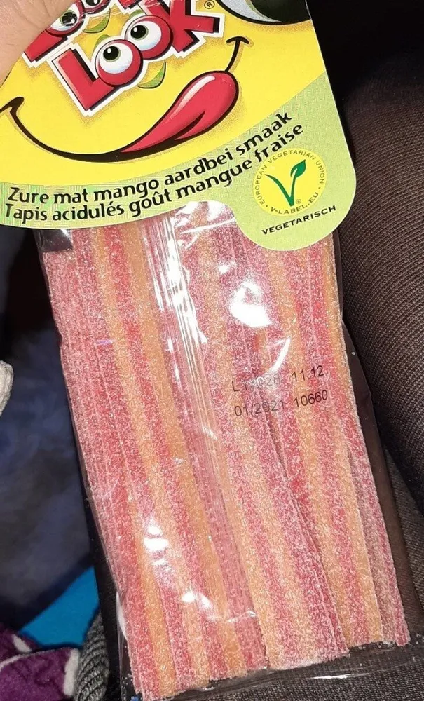 Tapis acidulés goût mangue  fraise