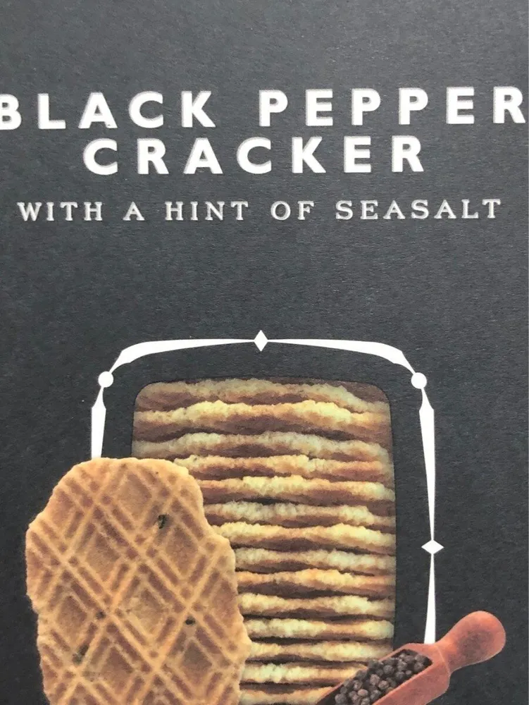 Black pepper cracker