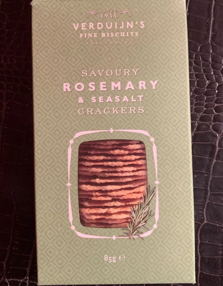 Savoury rosemary & seasalt crackers