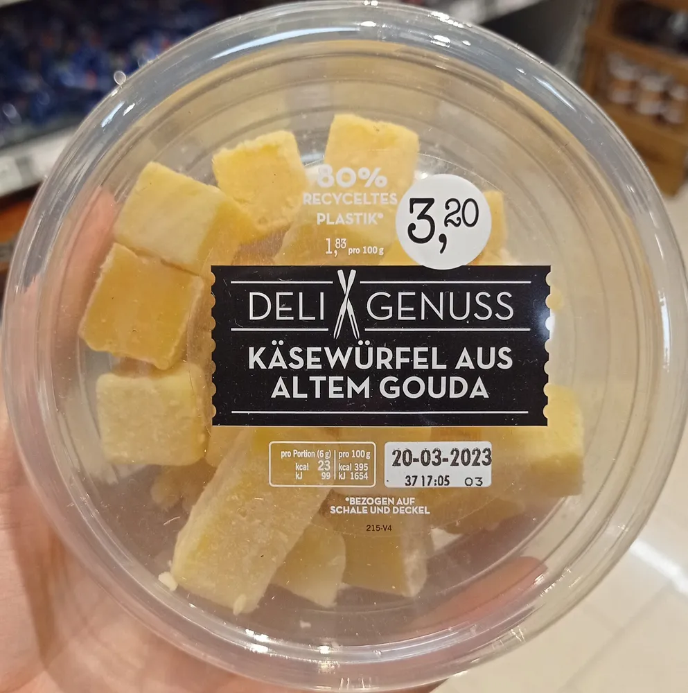 Käsewürfel aus altem Gouda