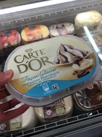 Carte D'or Façon Glacier Glace Inspiration Profiteroles Sauce au Chocolat 900ml