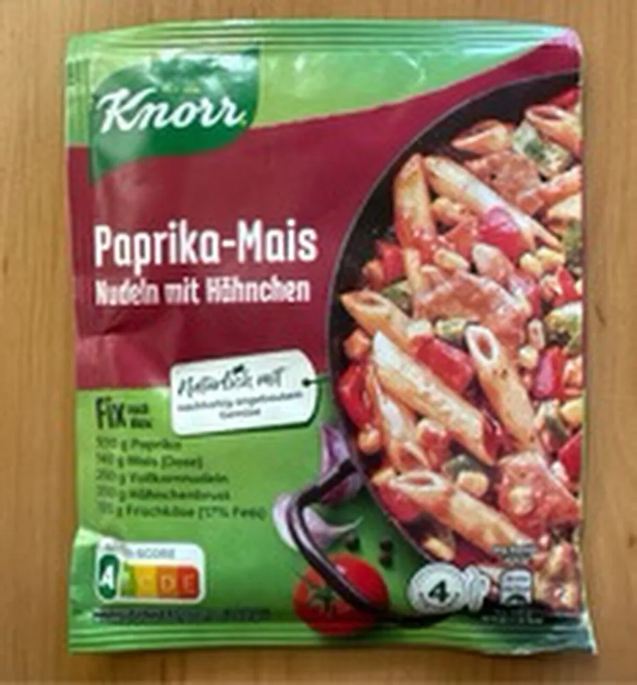 Paprika-Mais Nudeln mit Hähnchen