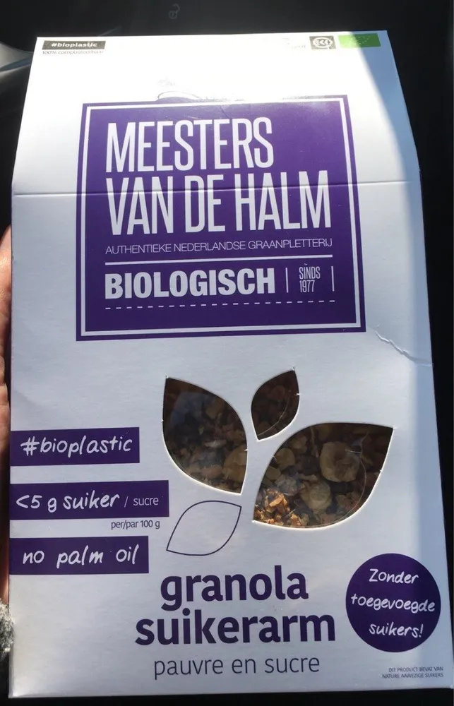 Granola pauvre en sucre